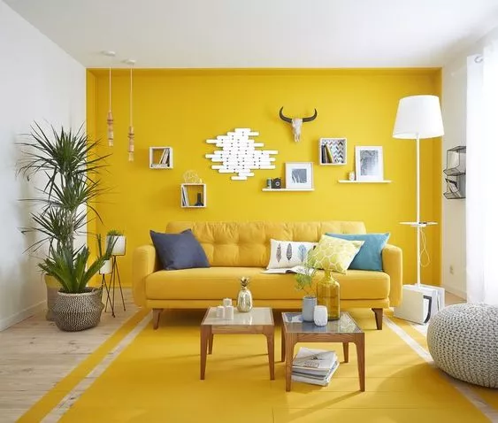 sala amarela decorada