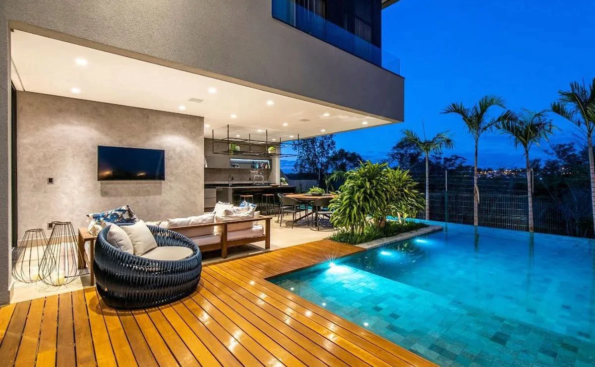 Piscina elevada: como ter uma em casa? | Blog | Liv Decora