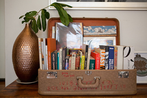 Decorar com amor - exponha suas malas e livros