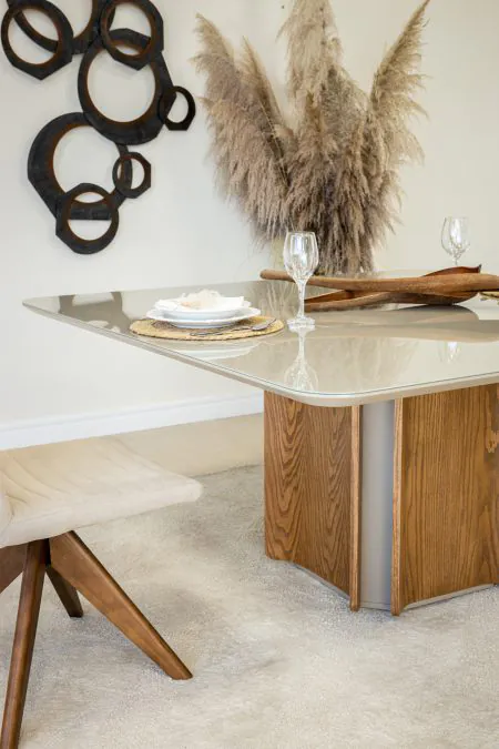 Mesa de Jantar Quadrada Hévora (6)