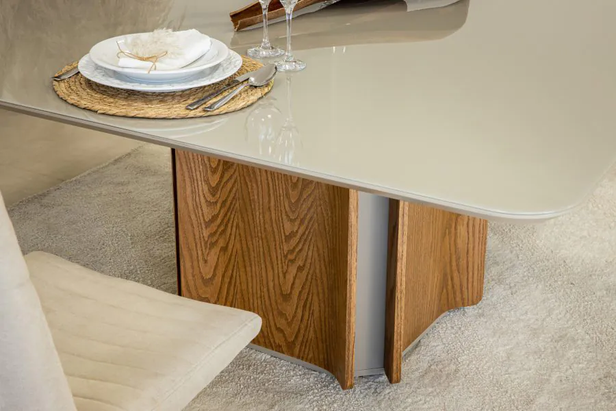 Mesa de Jantar Quadrada Hévora (7)